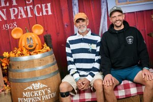 2025-10-23 - Disney Springs - Photopass studio at disney springs_3