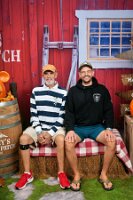 2025-10-23 - Disney Springs - Photopass studio at disney springs_7