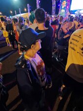 20251024_040341_ce6c7df5 null